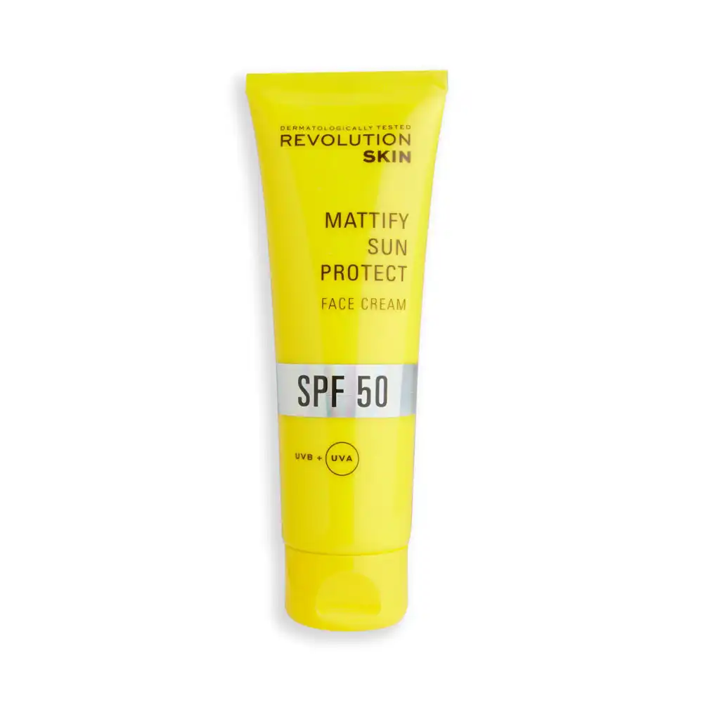 Makeup Revolution Skincare Mattify Protect Sunscreen Spf 50